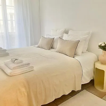 2 Bedroom - 19jdr2 Apartment